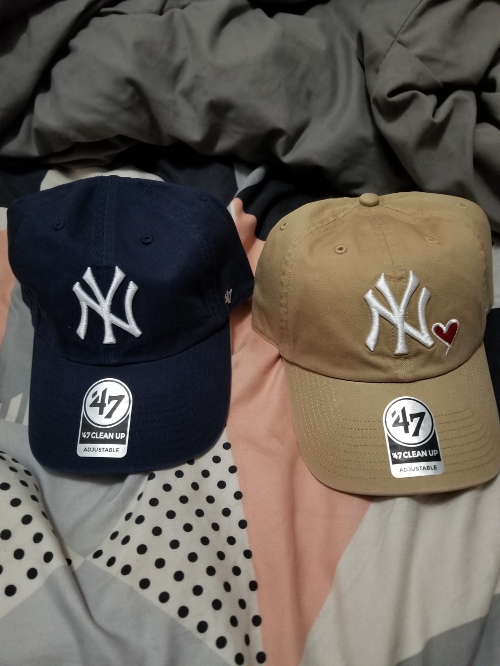 47 Brand New York Yankees Two-Pack Adjustable Caps - Navy & Khaki